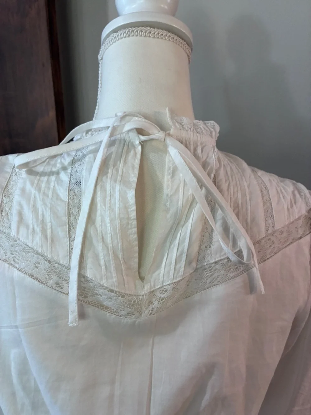 LoveShackFancy x Target Talulah in White Pintuck Yoke Lace Trim Dress XS - Picture 8 of 9